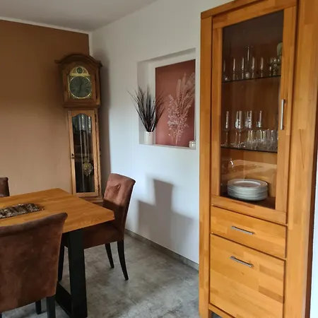 Ferienwohnung Burgblick Pelm Exterior photo